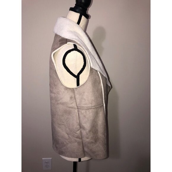Susina Size XS Microsuede Faux Shearling Vest Vegan Open Front Warm Cozy Boho - Picture 4 of 9